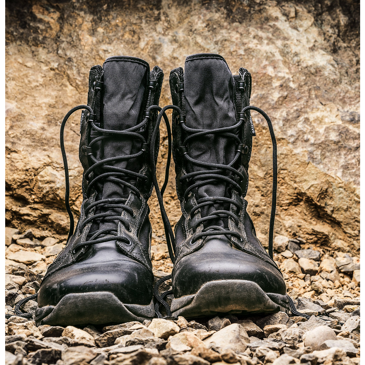 Tachyon Black Gore-Tex