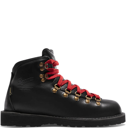 Mountain Pass Black
