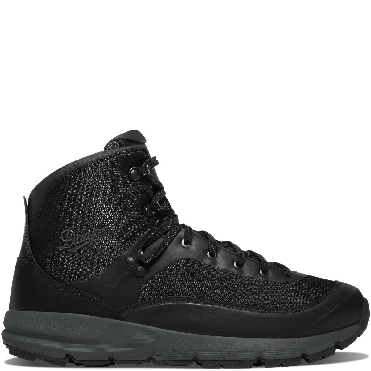 Traverser 600 Black